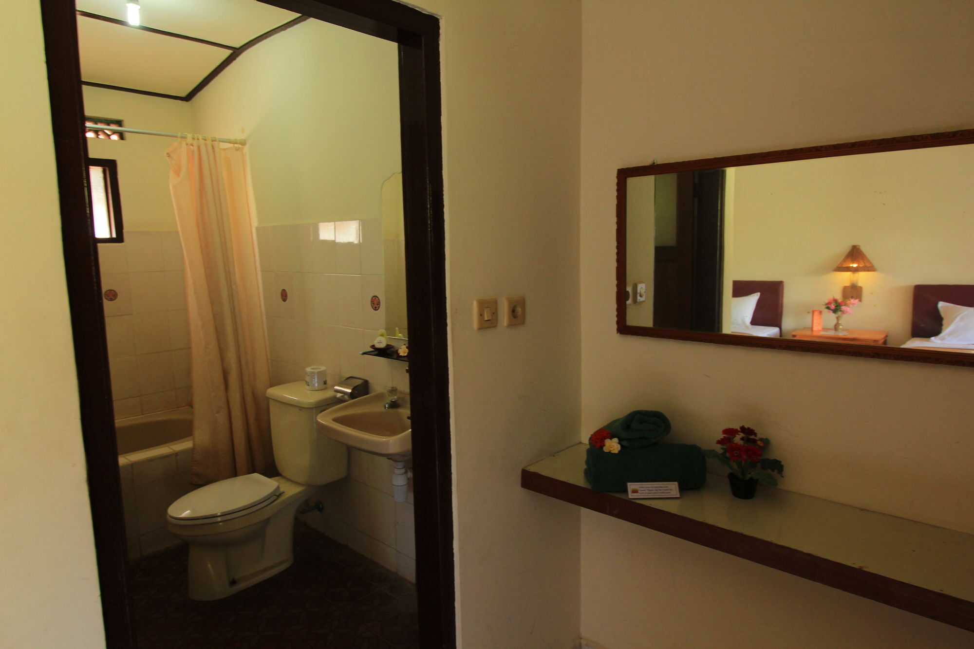 Lovina Beach Hotel Pabean Buleleng Kültér fotó